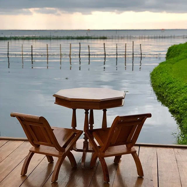 About to watch the afternoon showers!
#landscape #showers #summer #relaxing #relax #sunset #paridise #heaven #lake #storm #nameste