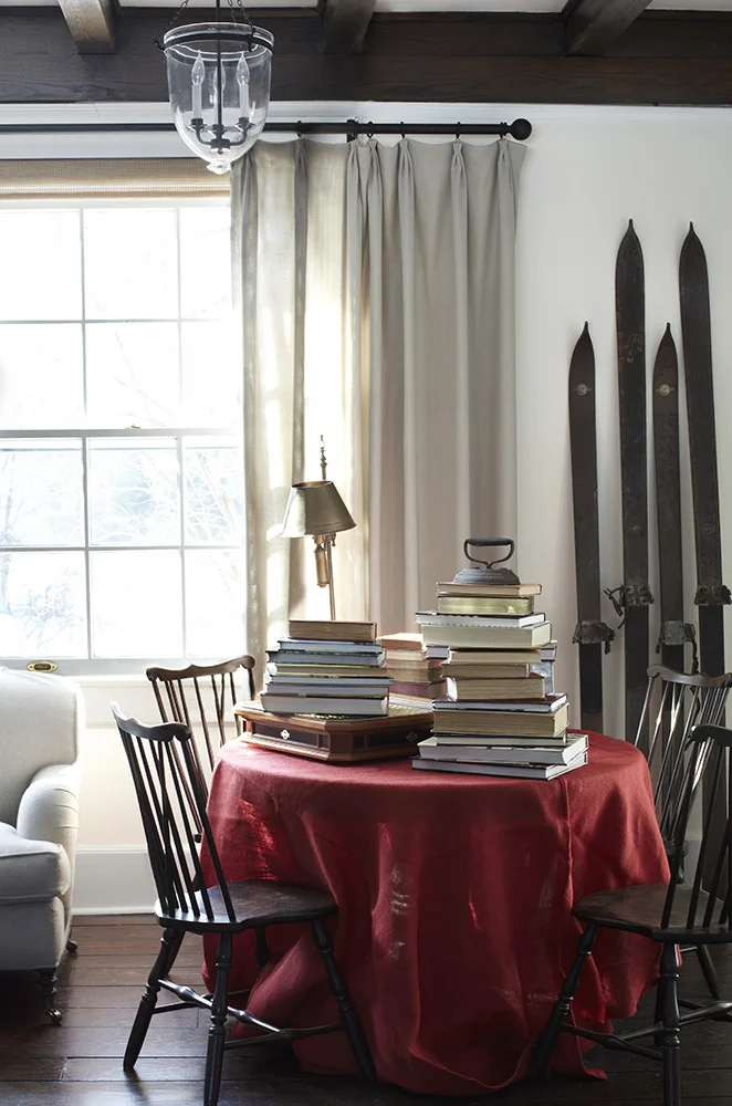 IP003_MAKAWEIN_SHUNTOLL_LIVING3_HERO- copy.jpg