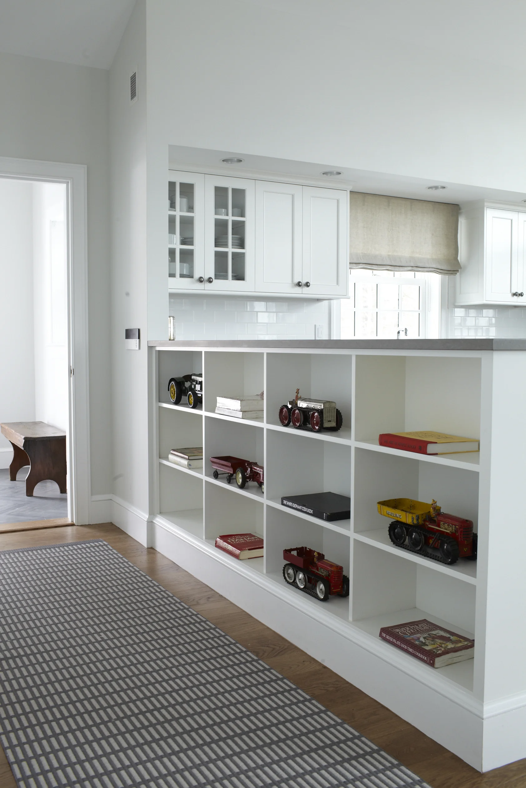 IP004_MAKAWEIN_BECKETT_KITCHEN4_HERO-.jpg