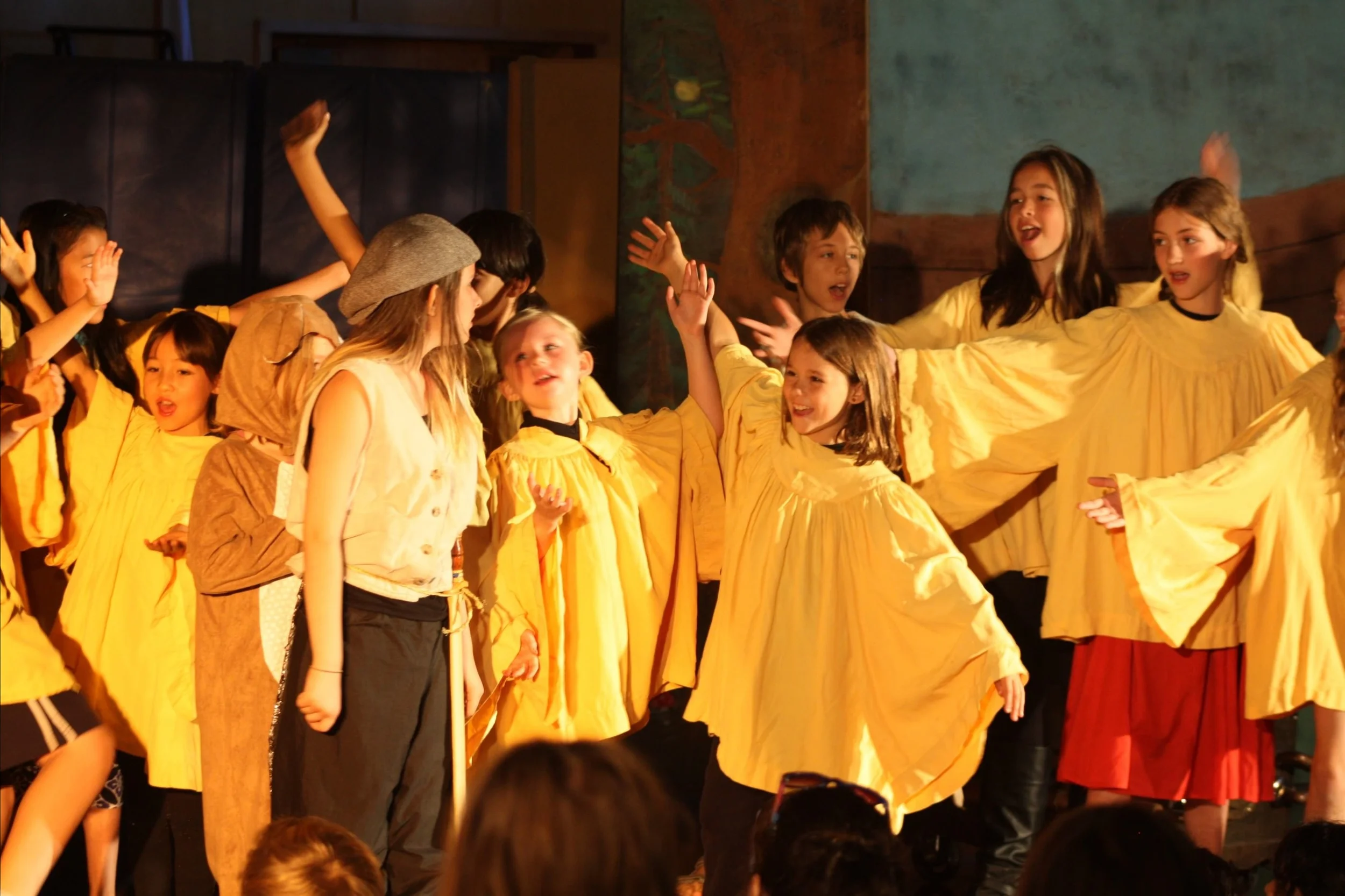  Make new friends at Inspirations Theater Camps!