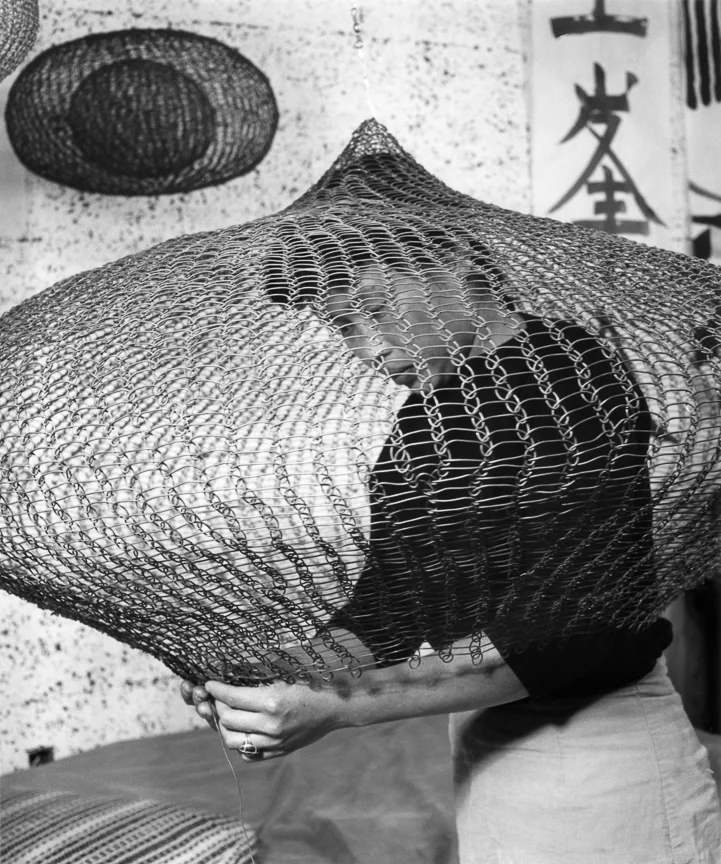 Ruth Asawa, 1957