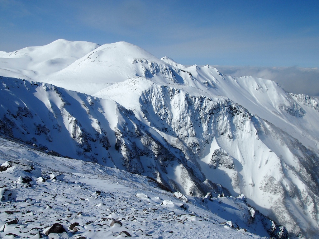 My buddy skied Niseko once and thought it was flat, so that applies to the whole of Hokkaido, right?
© The Powder Project Pty Ltd