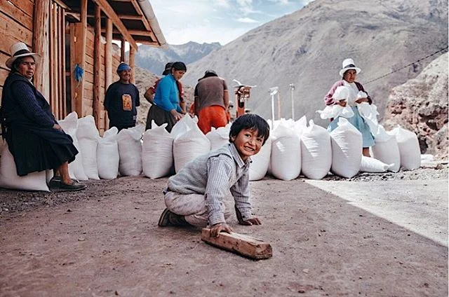 No stress for this little man. Smiles all day and an entire salt mine to play around. His name is Andy and he has a dog name Chiquit&iacute;n 🤘🏼 #MarasSaltMines