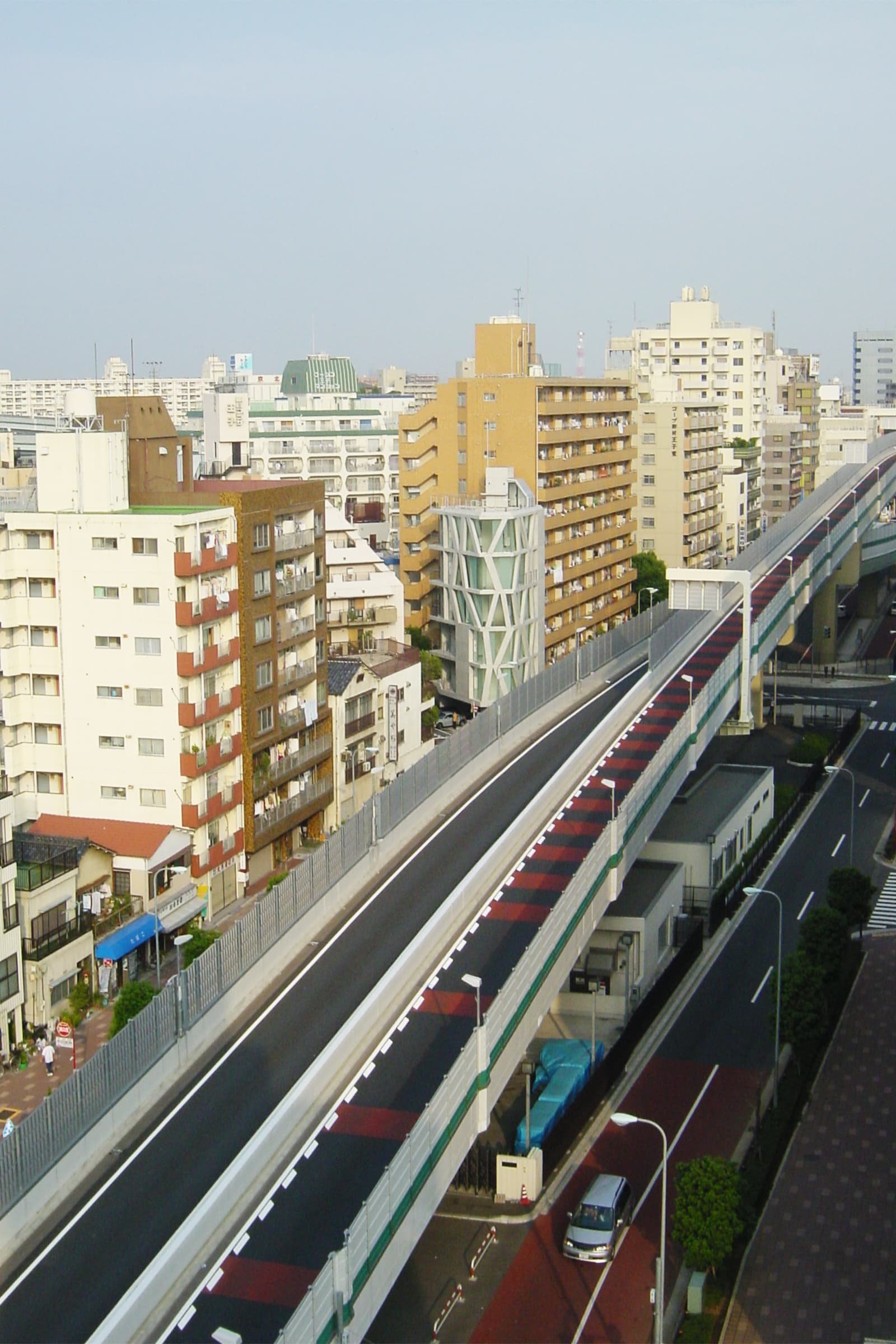 Towered Flats Mixed Residential Office Tokyo - 02.jpg