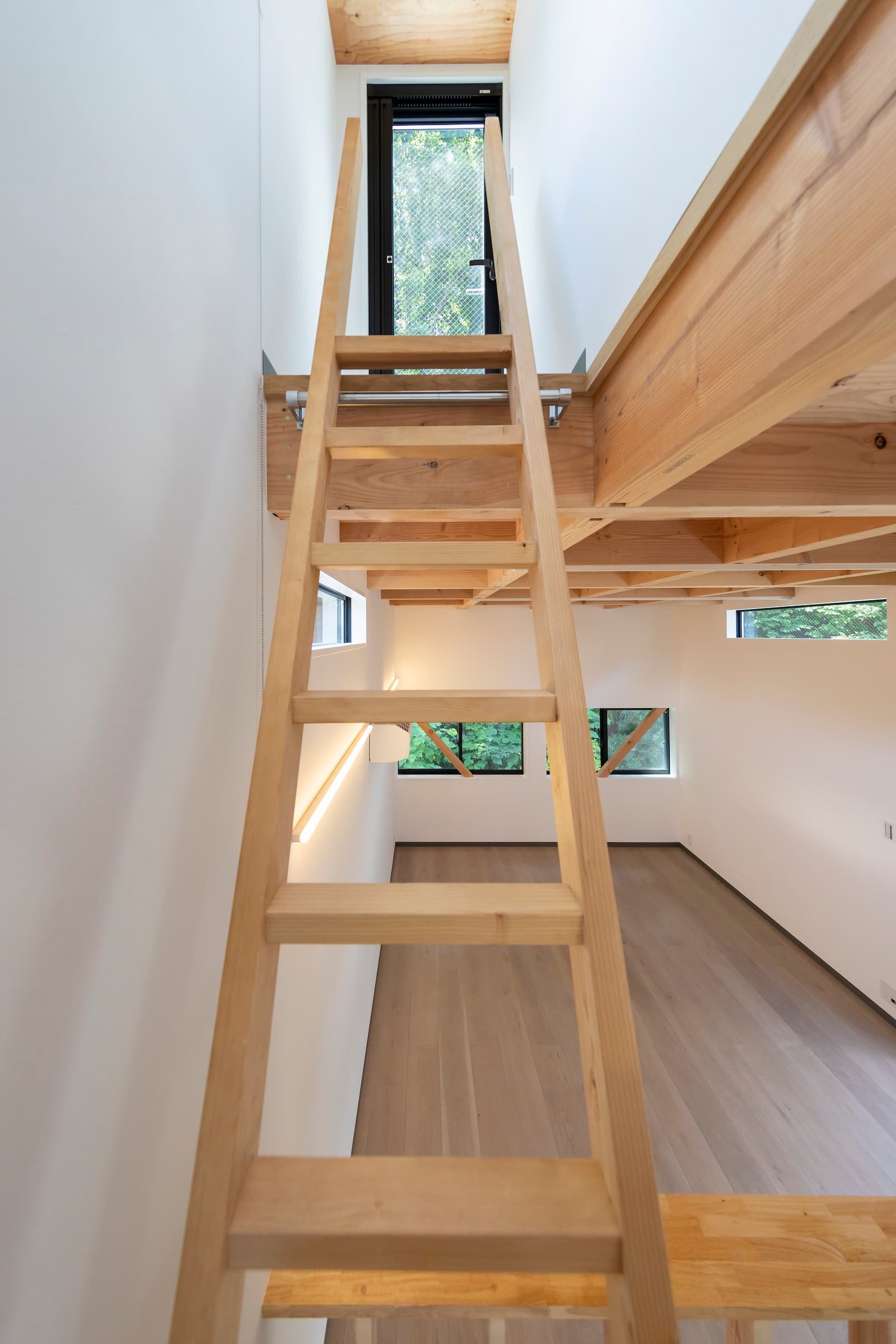 Minami Aoyama Private Timber House - 14.jpg