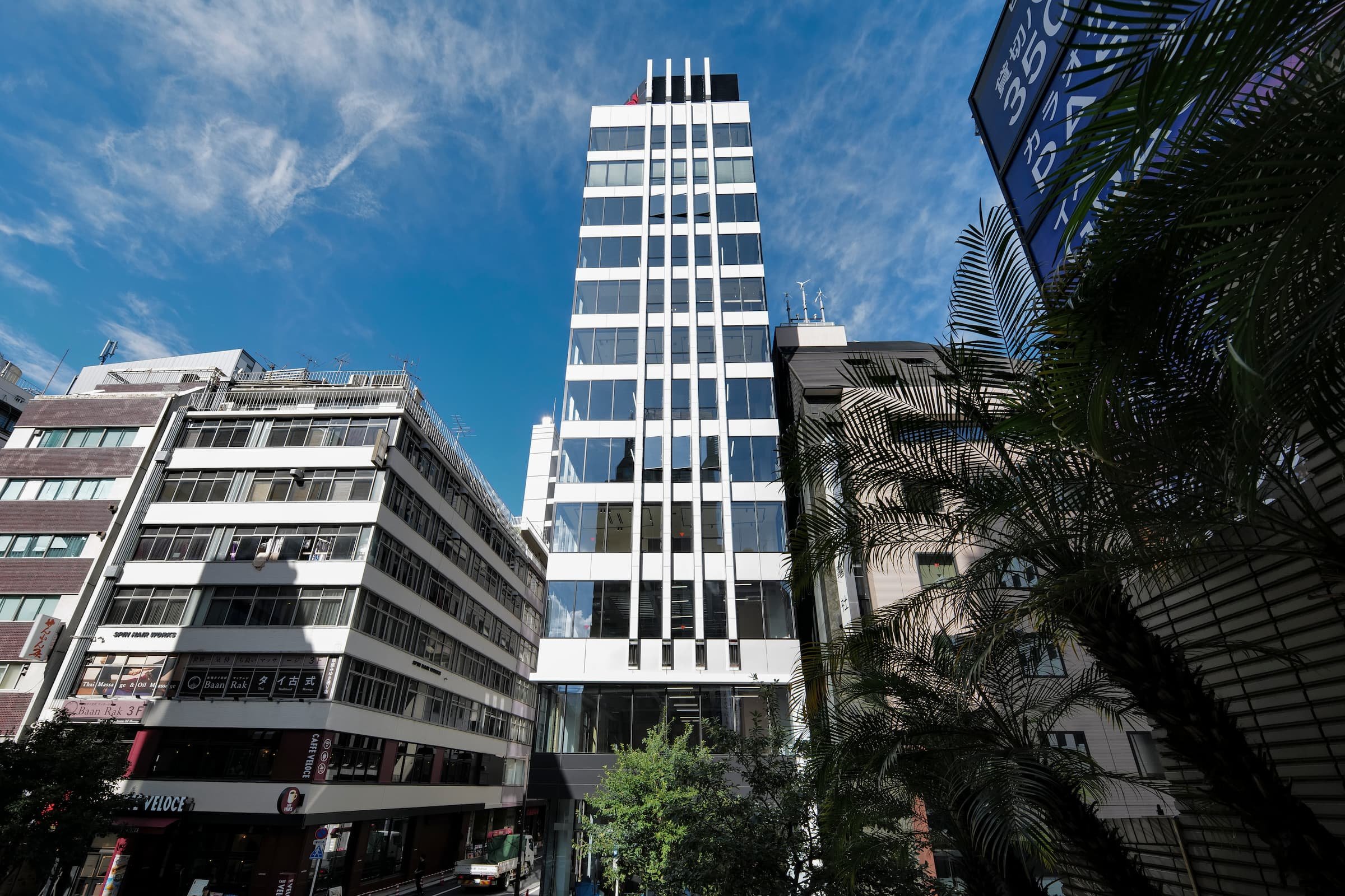 Ginza 5 12 Storey Office Commercial Building Tokyyo Seismic Control 04.jpg