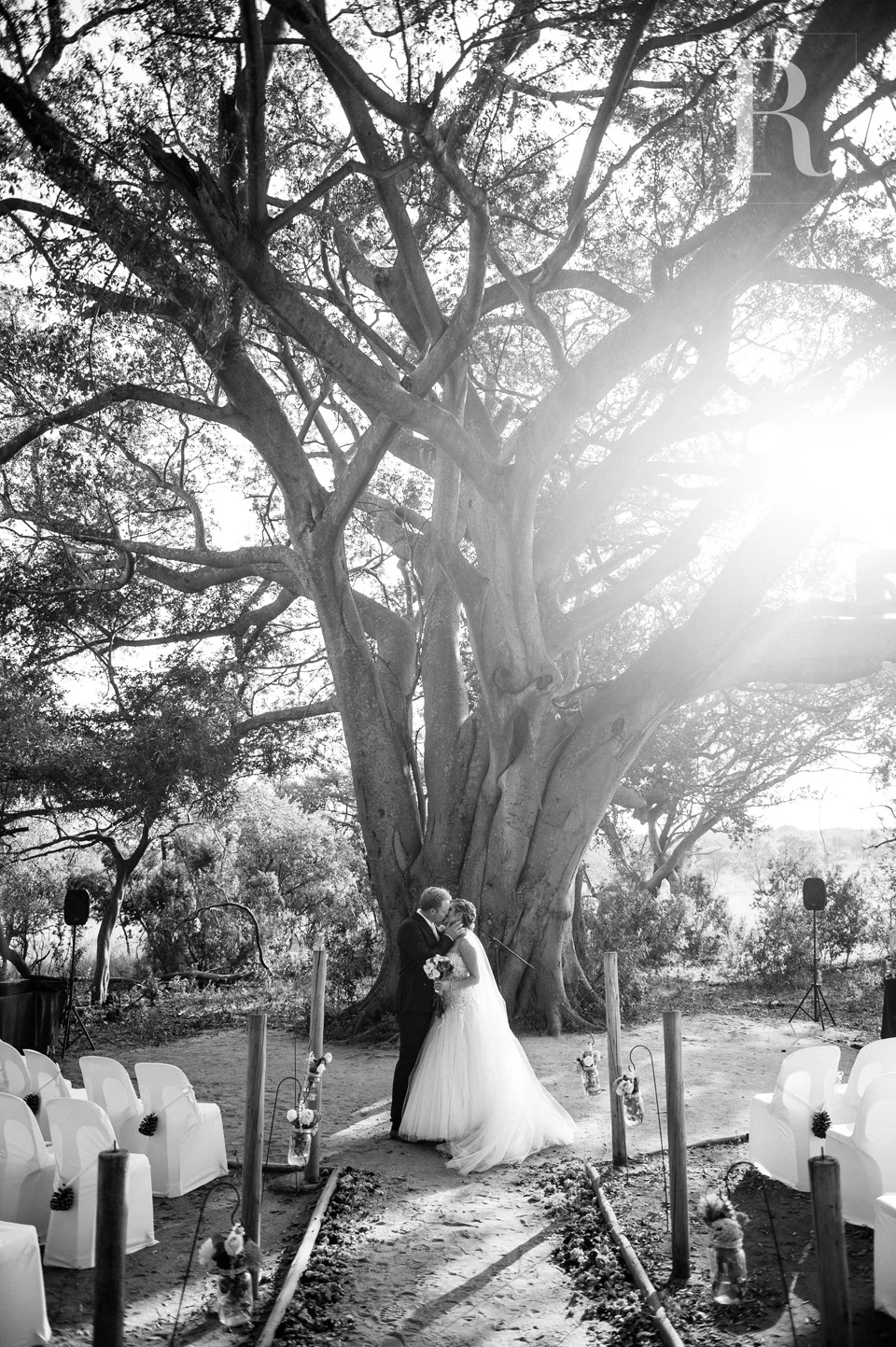 RYAN PARKER PHOTOGRAPHY_WEDDING_PHOTOBOOTH_NYSTROOM_R&J-5025.jpg