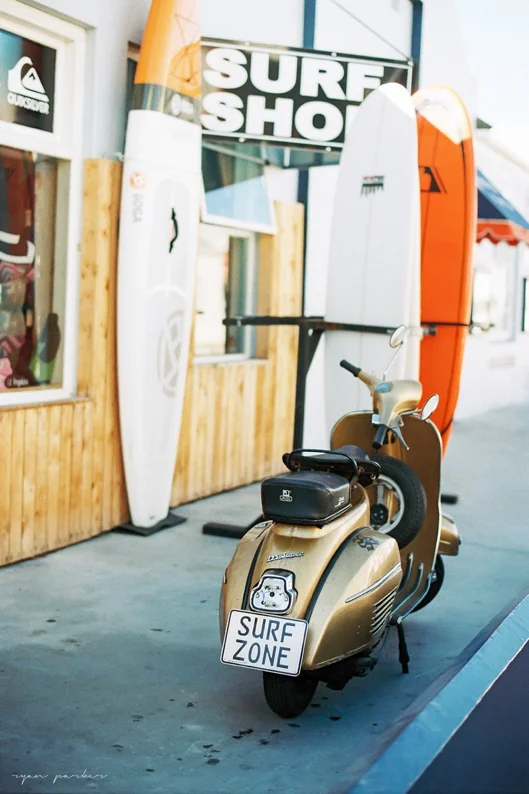 RYAN PARKER_PHOTOGRAPHER_CAPE TOWN_HERMANUS_SURF SCENE_1010001.jpg