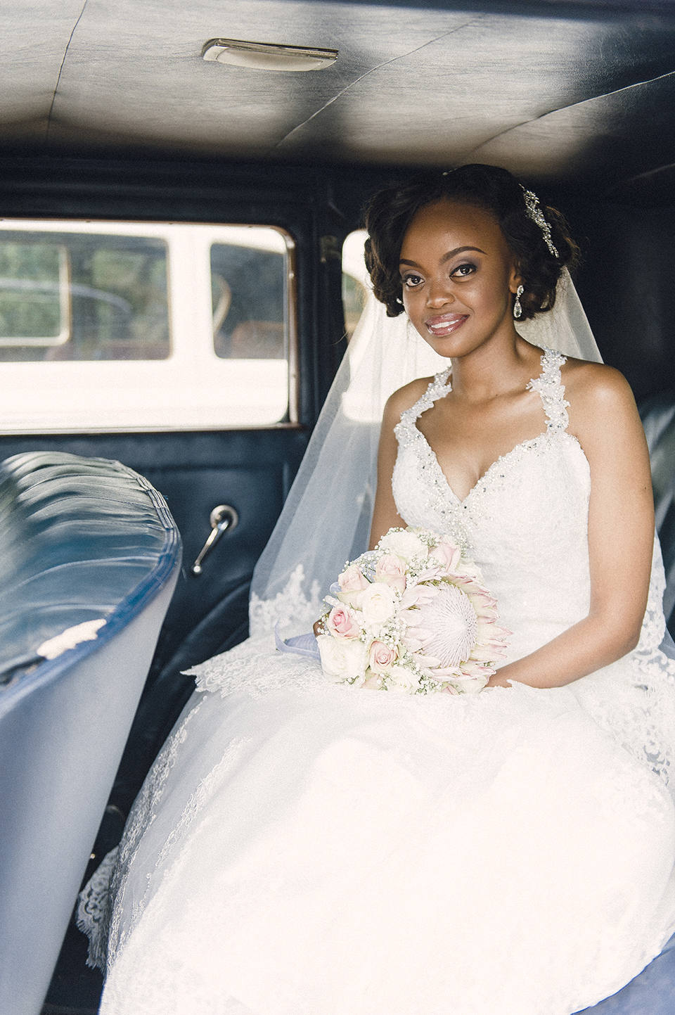 RyanParker_WeddingPhotographer_FineArt_CapeTown_Johannesburg_Hermanus_Avianto_T&L_DSC_8983.jpg