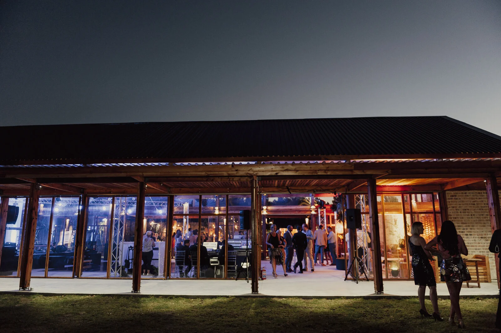 RyanParkerPhoto_Event_Hermanus_TheOneHeavenandEarth_DSC_8177.jpg
