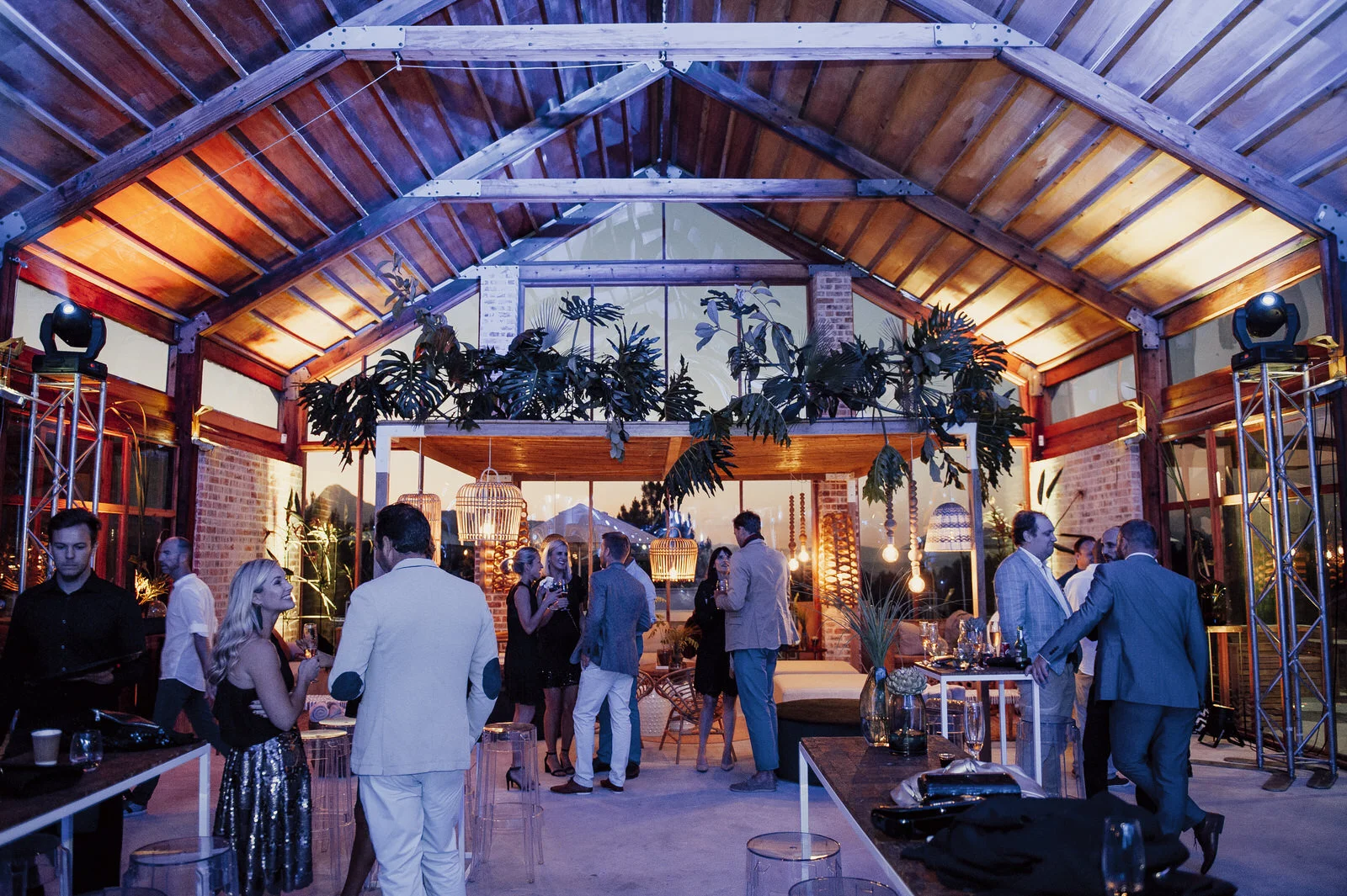 RyanParkerPhoto_Event_Hermanus_TheOneHeavenandEarth_DSC_8167.jpg