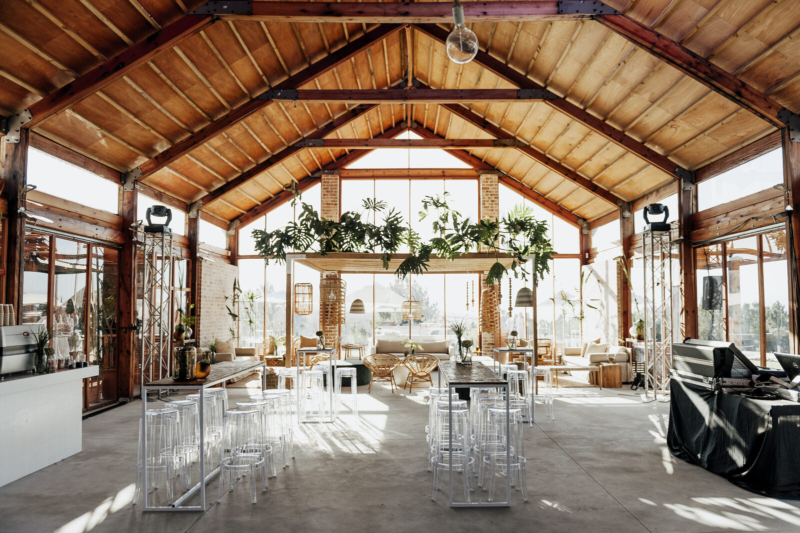 RyanParkerPhoto_Event_Hermanus_TheOneHeavenandEarth_DSC_7675.jpg
