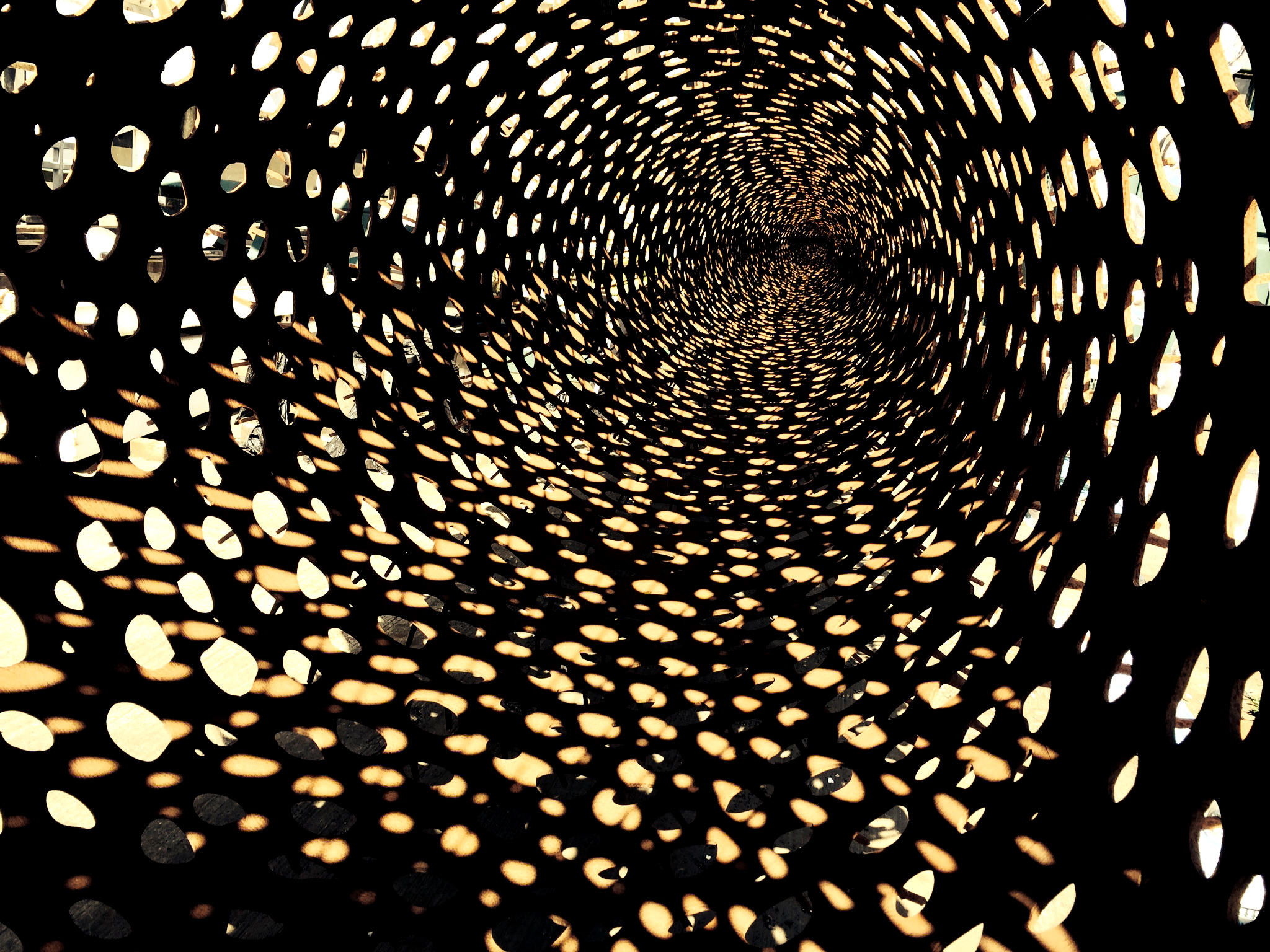 Inside Golden_Credit Wolfgang Buttress Studio.jpg