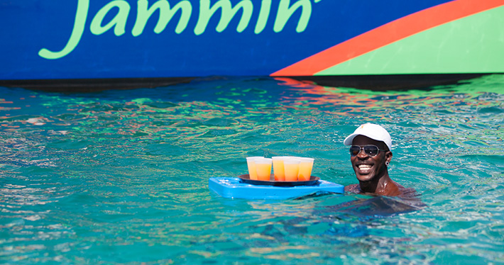 jammin-catamaran-barbados-drinks-in-water-1.jpg