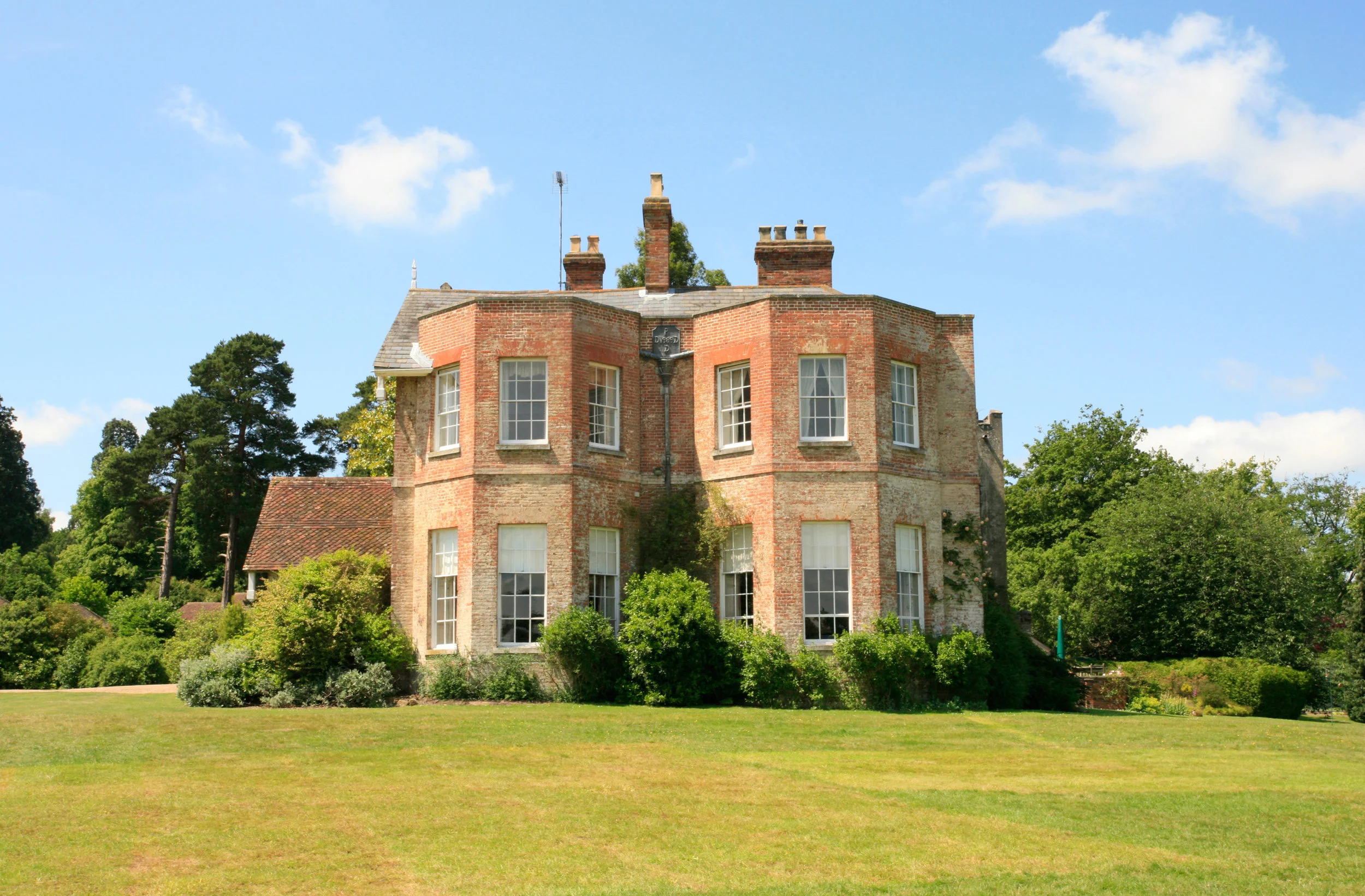  Tring; Herts; UK; house histories; house history; house history research; heritage; property histories; property history; property history research; benchmark; benchmark house histories; historical; home owners; property history books; house history