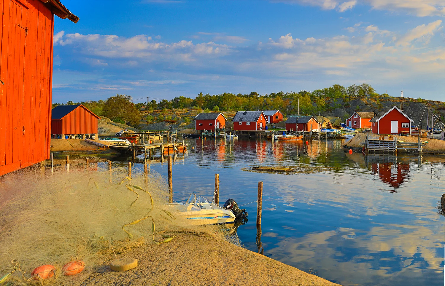 HVALER