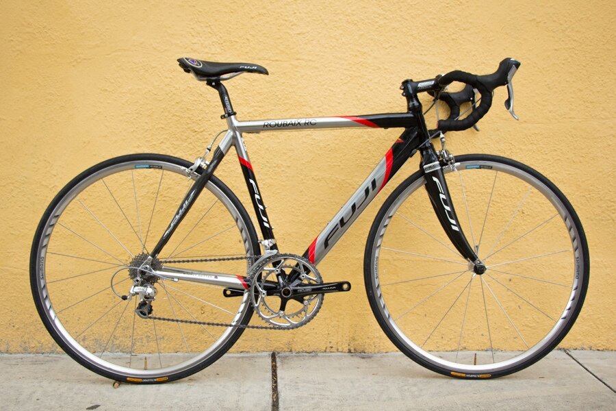 [SOLD] Fuji Roubaix