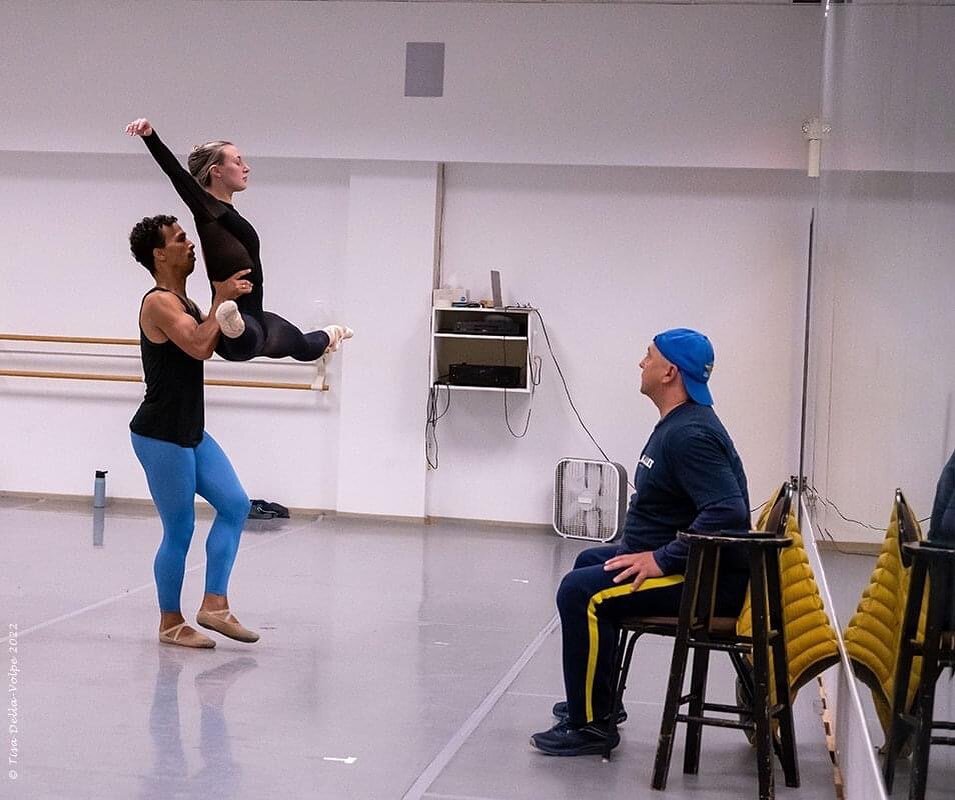 Would you like to see behind the scenes at Delaware's professional ballet company? Are you interested in The School of FSBT for your child? Well, then, the Open House is for you.

Saturday, August 20, 2022 from 10 a.m. to 1 p.m.

10 to 11:15 - Try an