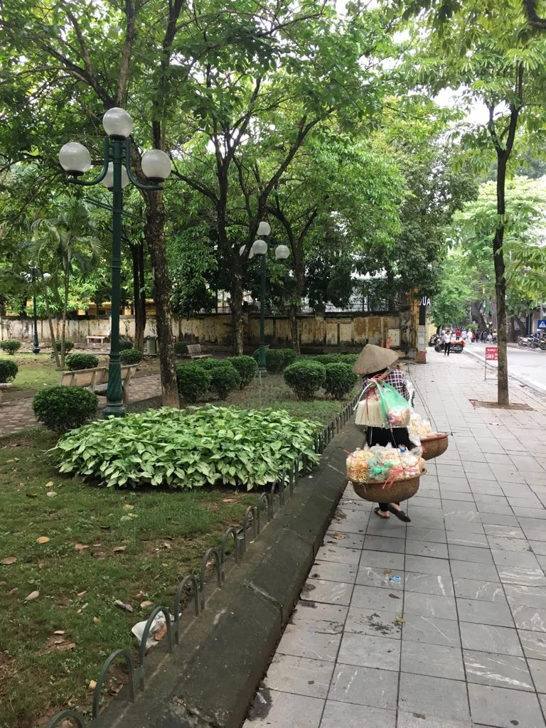 Hanoi: Living and Eating 