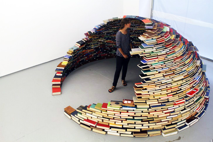 miler-lagos-book-igloo.jpg