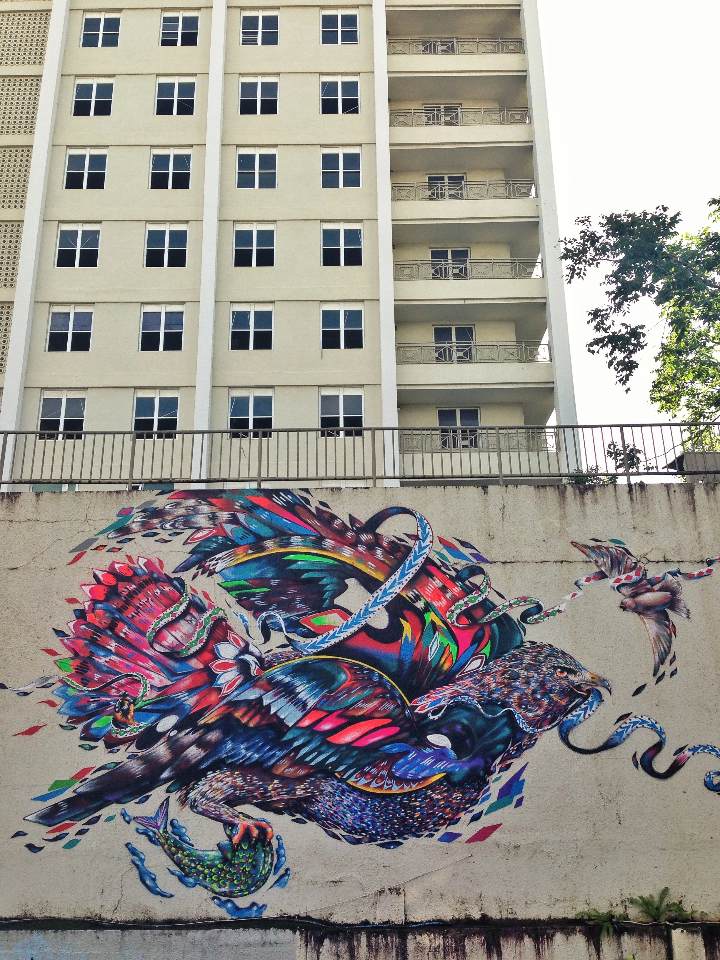 Large scale mural. San Juan (santurce). Puerto Rico 2013. Yatika Starr Fields 