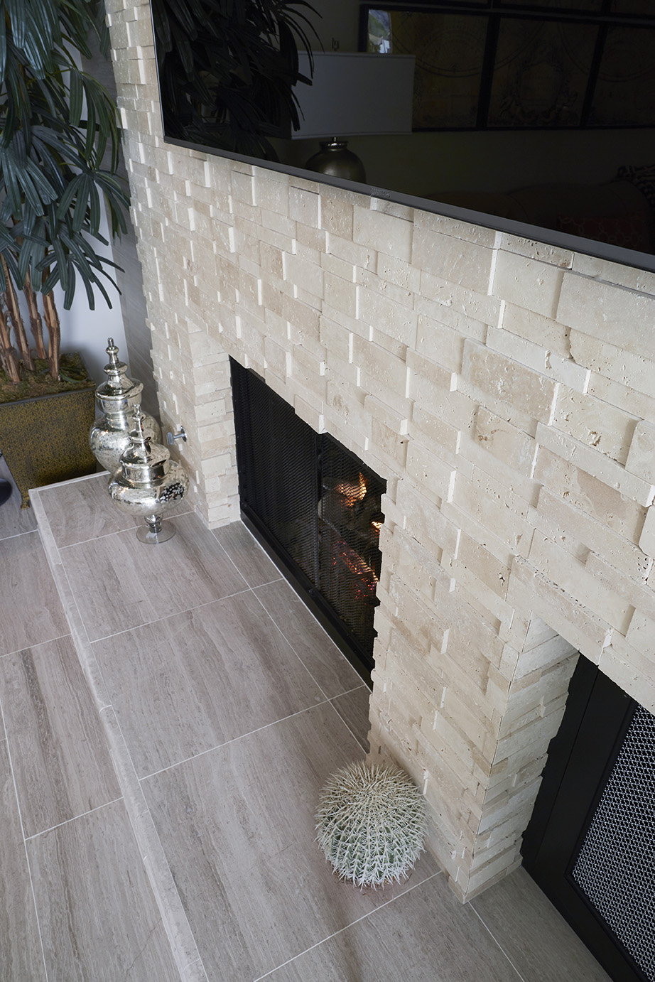 Fireplace 2.jpg