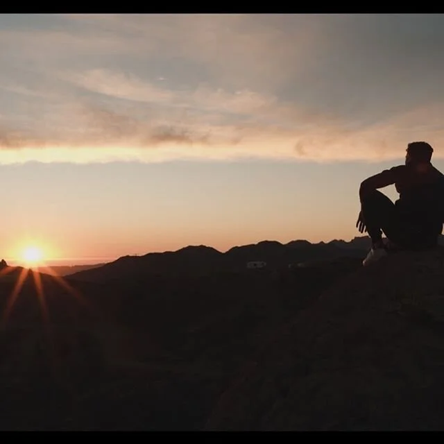 @keroloshemai enjoying a sunset all to himself at our campsite in the Malibu mountains back in Feb. ⛰ 🙏 .
.
Currently all surf camping trips are on hold. We hope everyone is staying safe and we&rsquo;re looking forward to resuming as soon as possibl