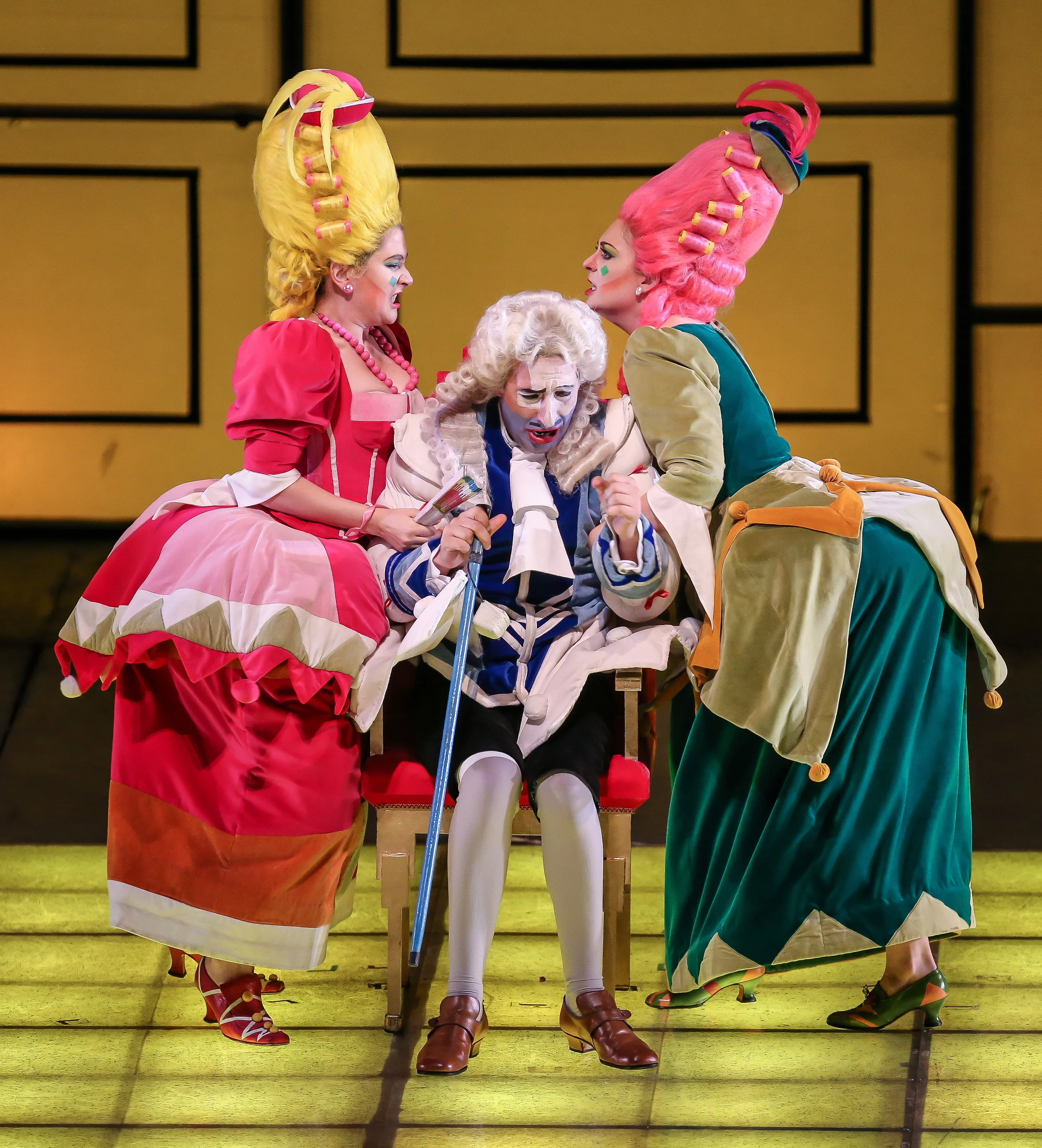 Annie Rosen as Tisbe and Diana Newman as Clorinda with Vito Priante as Dandini