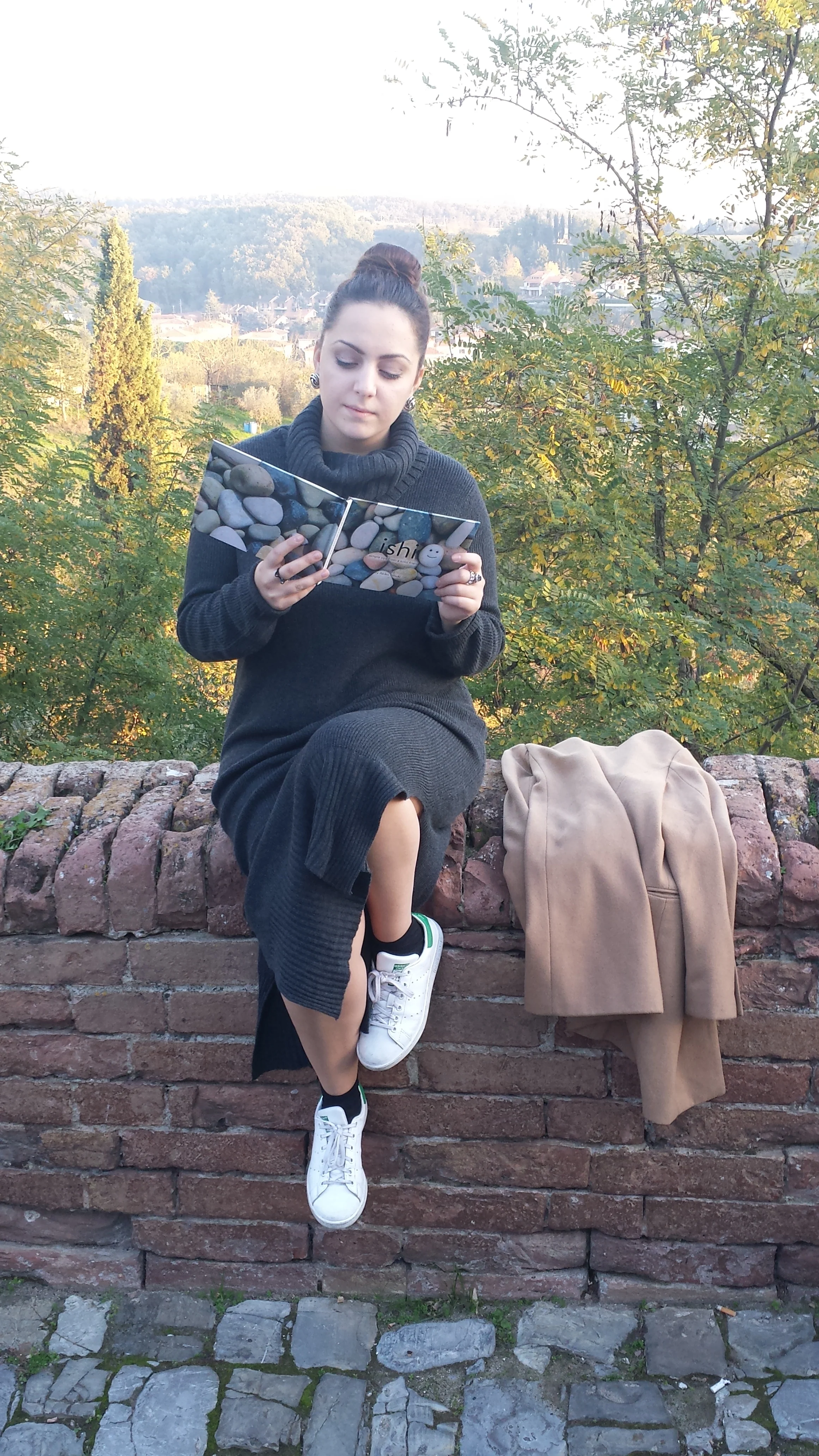 Rosaria enjoying the ISHI book in Florence, Italy!