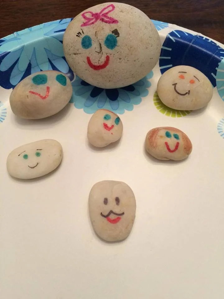 Angela's Ishi rocks look so happy in New York!