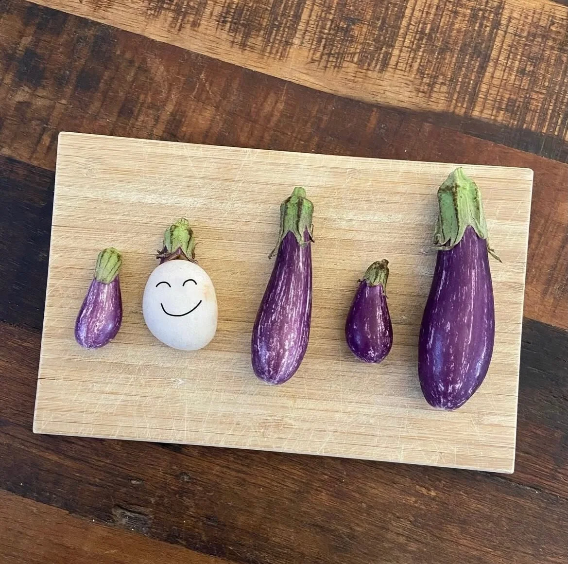 When you feel like you&rsquo;re the only one who&rsquo;s different, remind yourself that everyone is different and uniquely  beautiful ✨

#ishitherock #picturebookart #beyourself #loveyourself #youarebeautiful youareenough