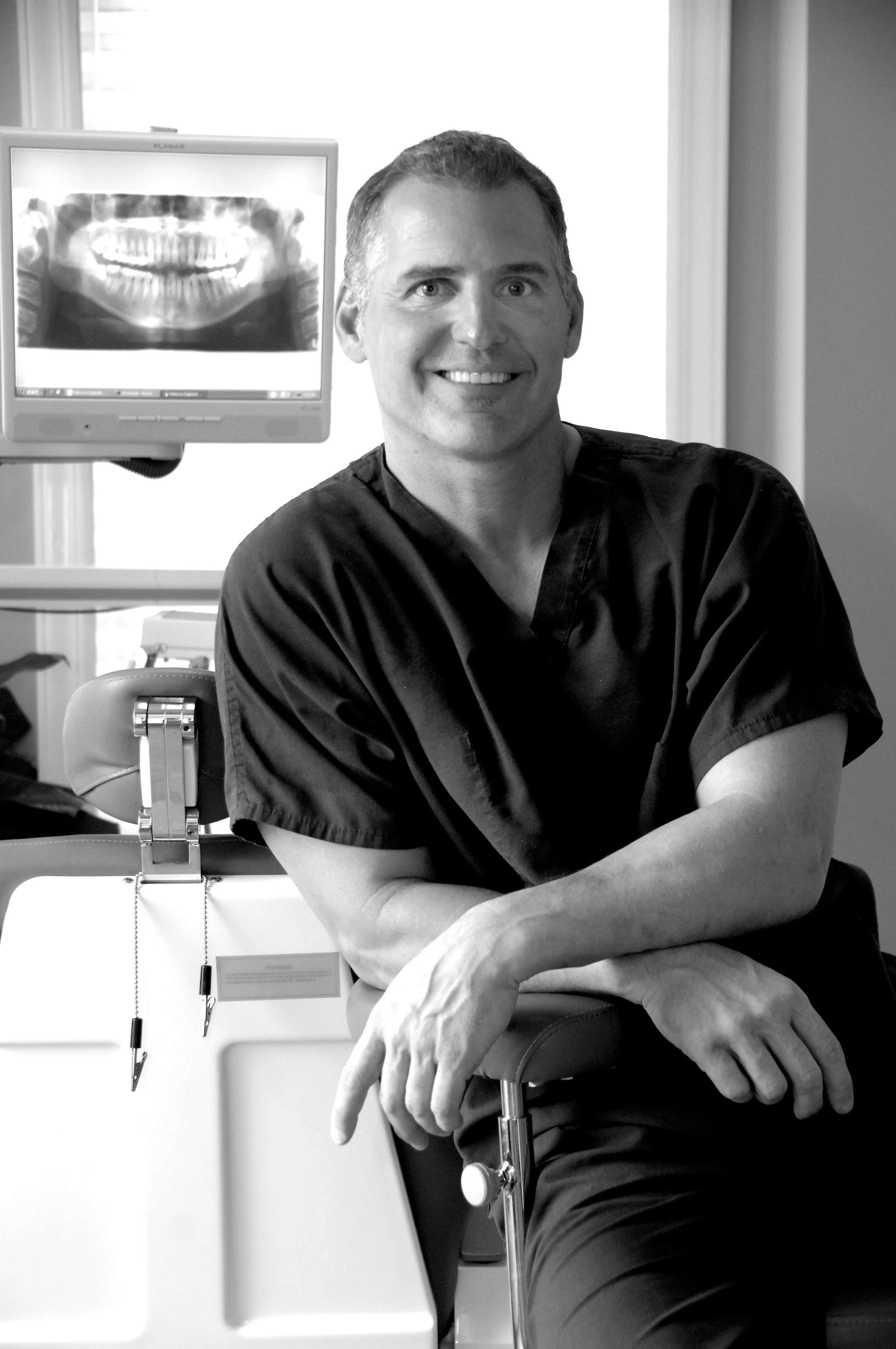 dr.fortna.bw.jpg