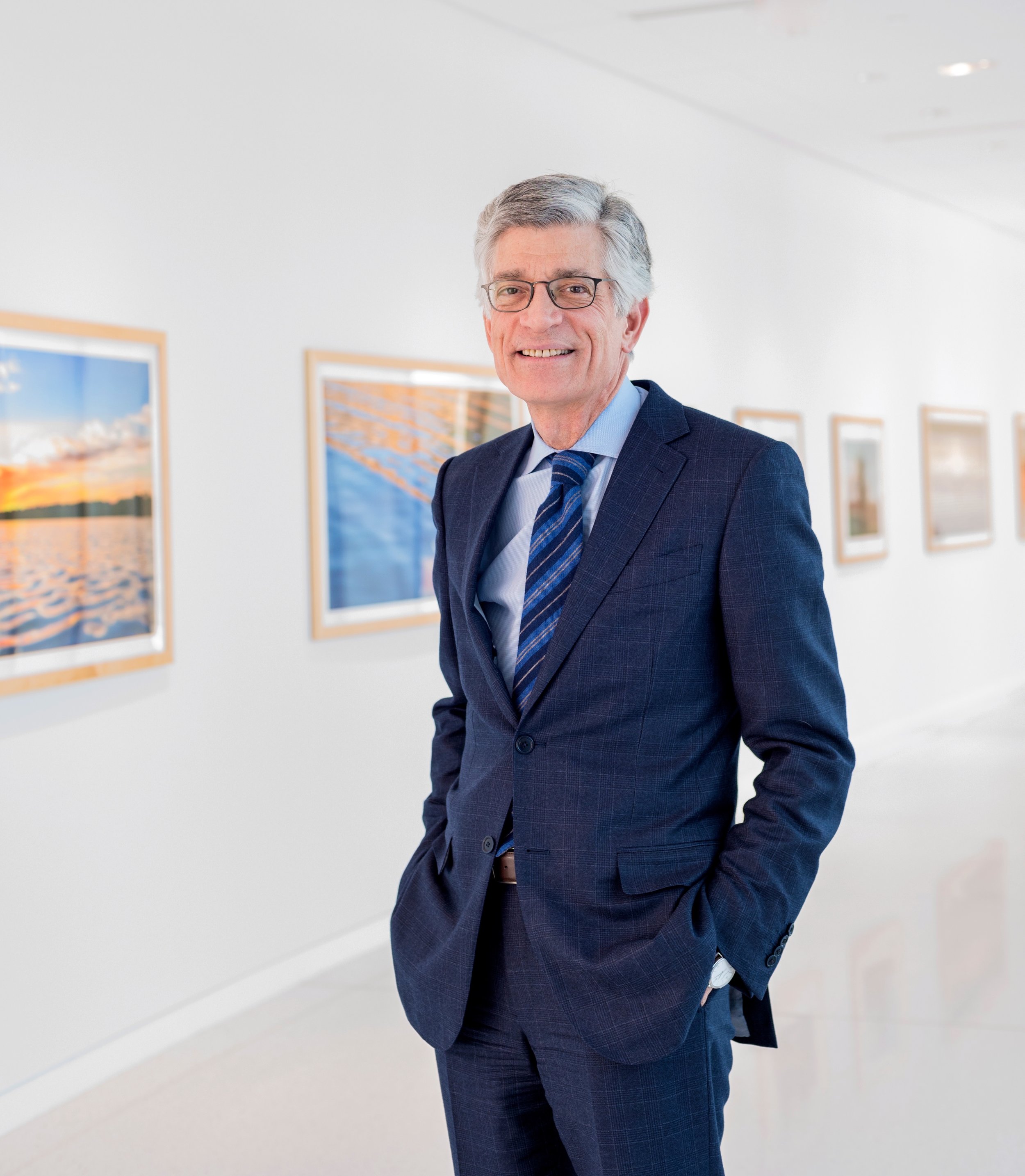  LANCASTER, PENNSYLVANIA -JANURARY 27, 2016: Dr. Randall Oyer MD of the Lancaster General Hospital poses for a portrait on Janurary 27th 2016 at the Ann B. Barshinger Cancer Institute, Lancaster Pennsylvania.  (Photo by Alan Wycheck/Getty Images Assi