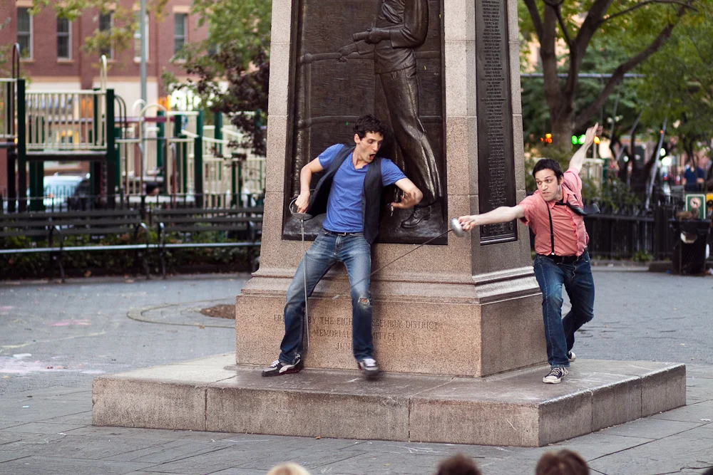 Joby Earle as Mercutio, Sam Rosenberg as Tybalt