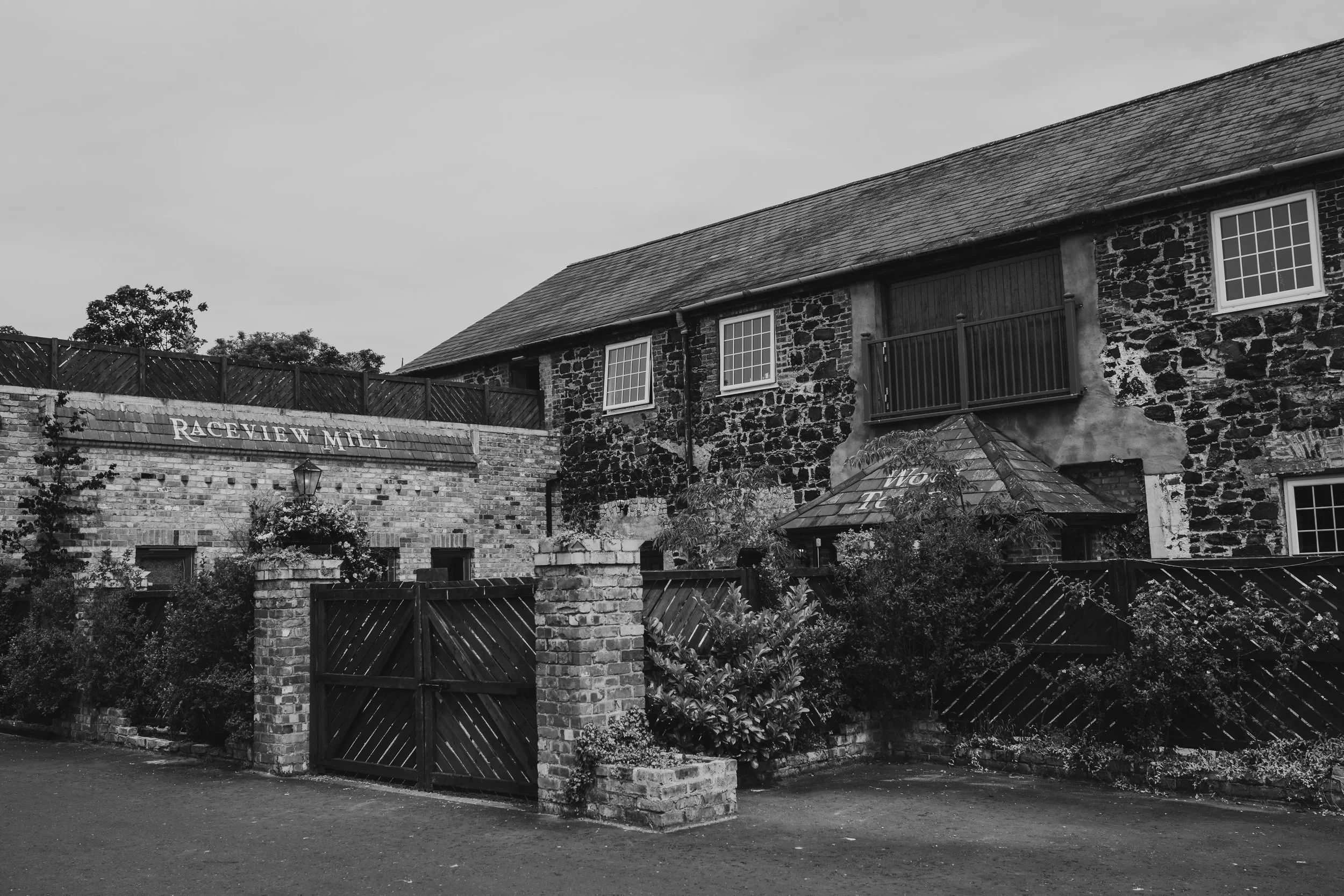 Northern Ireland Wedding Photographer (27).JPG