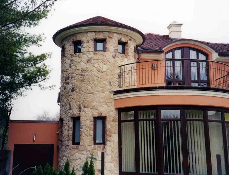FIELDSTONE BROWN 4.jpg