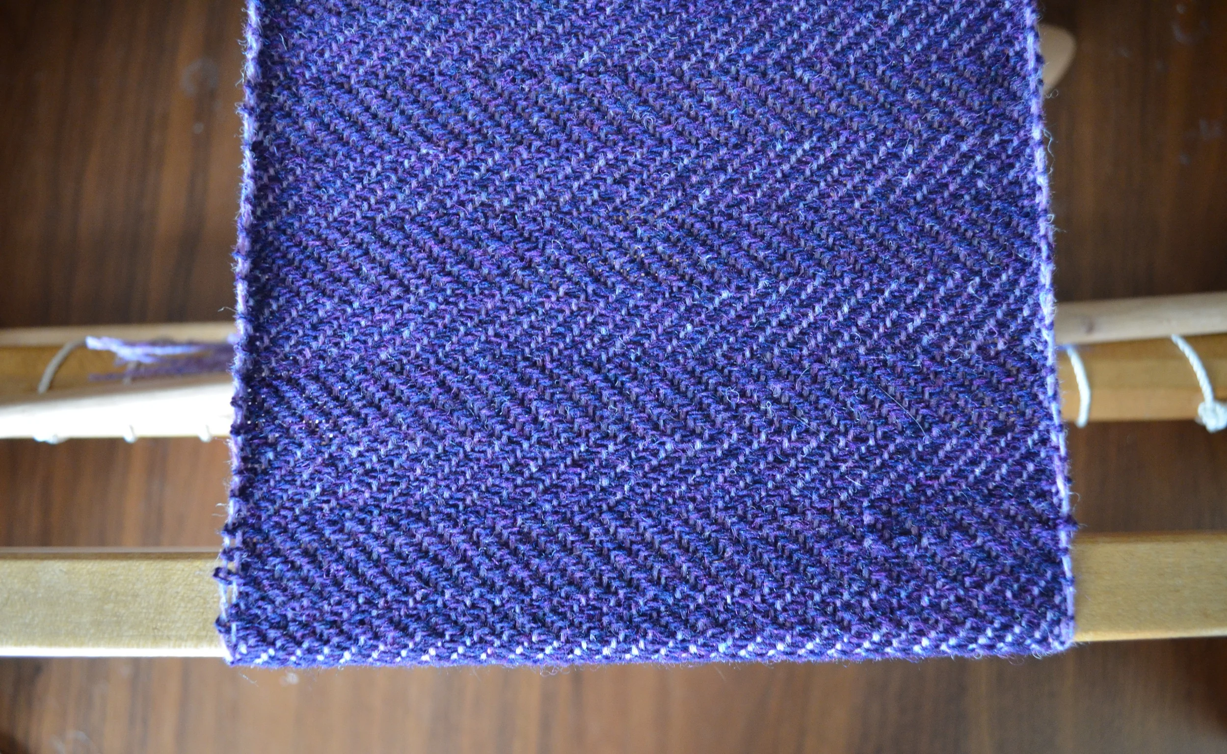2/2 Extended Point Twill 