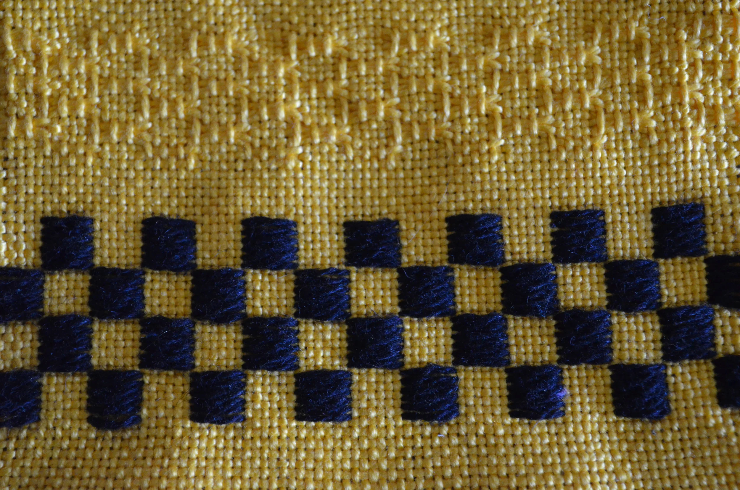 Block Weave — Warp or Weft