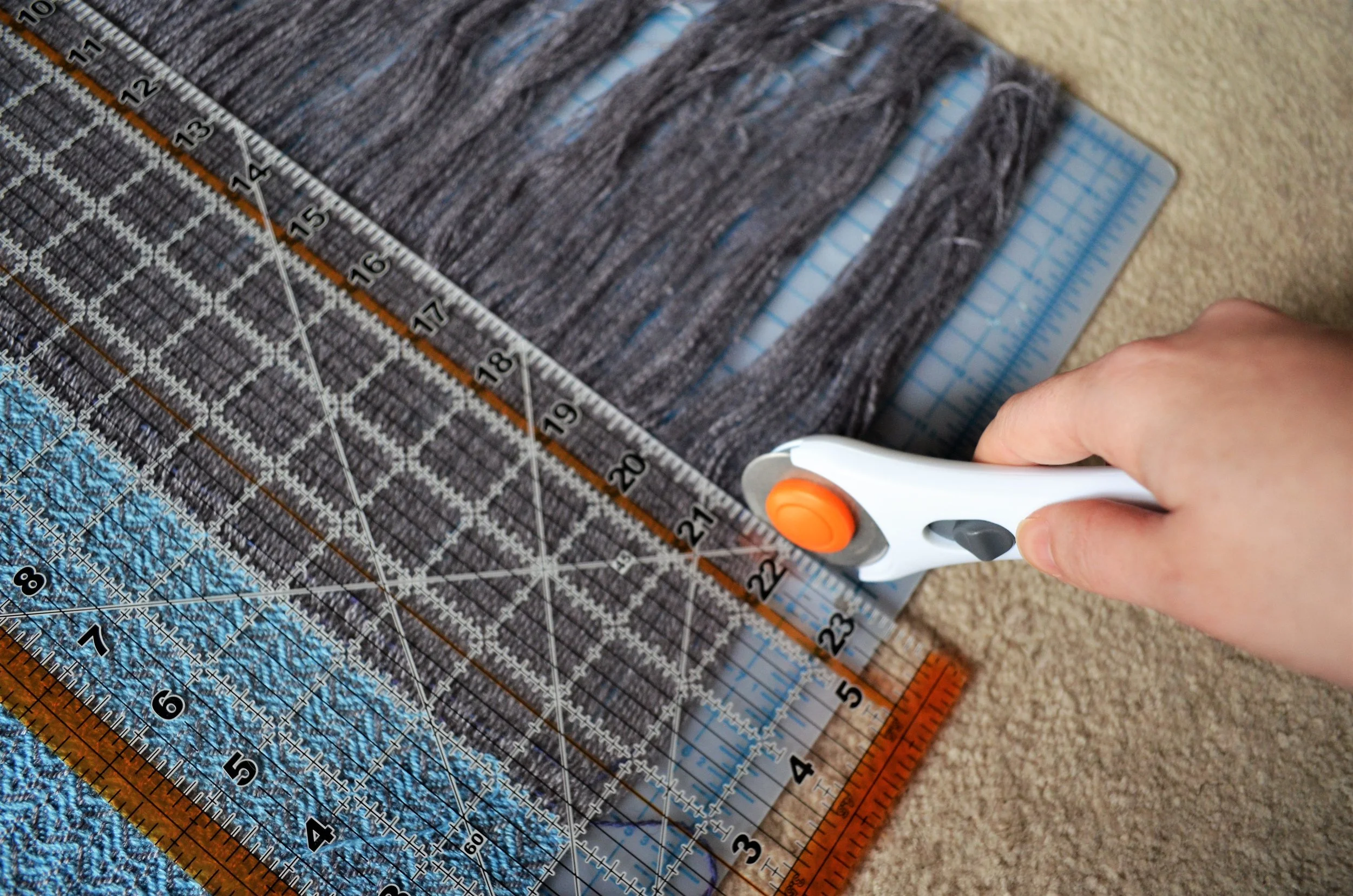 How to Twist Fringe on a Handwoven Scarf — Warp or Weft