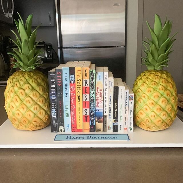 Today is my birthday and Ali gave me this amazing cake from #mikesamazingcakes!! I love pineapples and the books are from stacks I posted on @PhillyBookshelf and donated to low income communities and schools in Philadelphia ❤️
