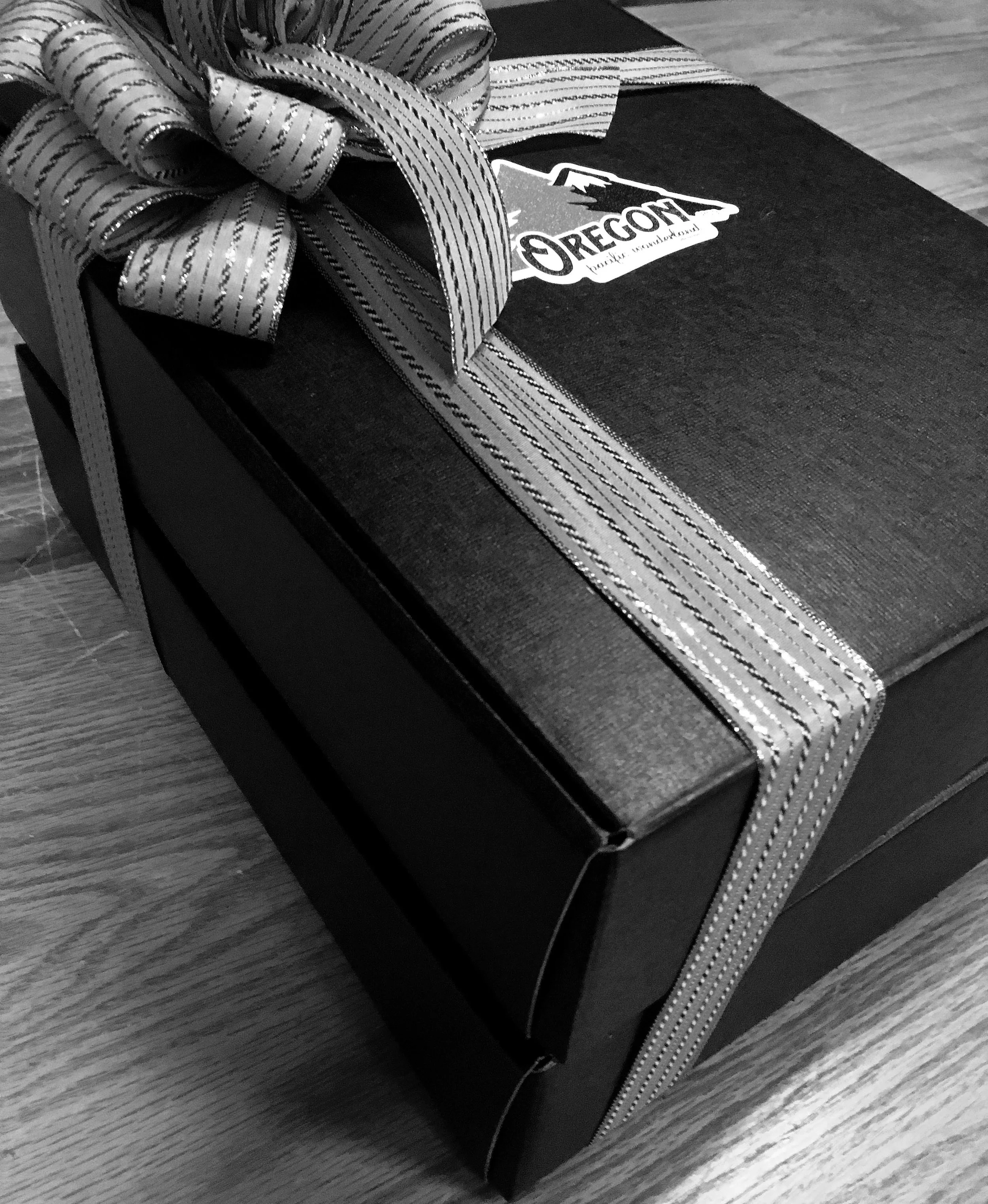 2 tier gift box design
