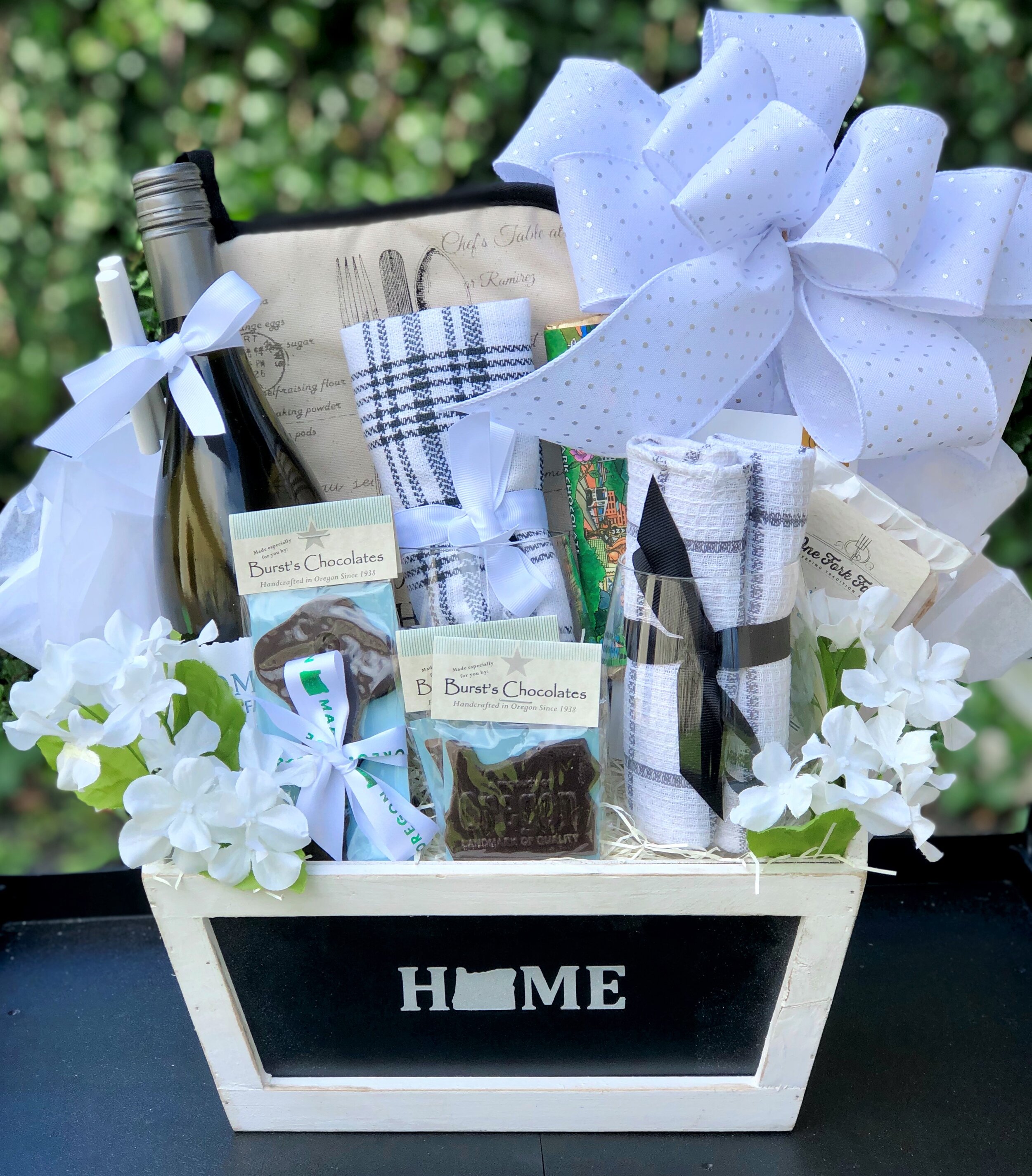 Custom Oregon Gift Baskets and Boxes