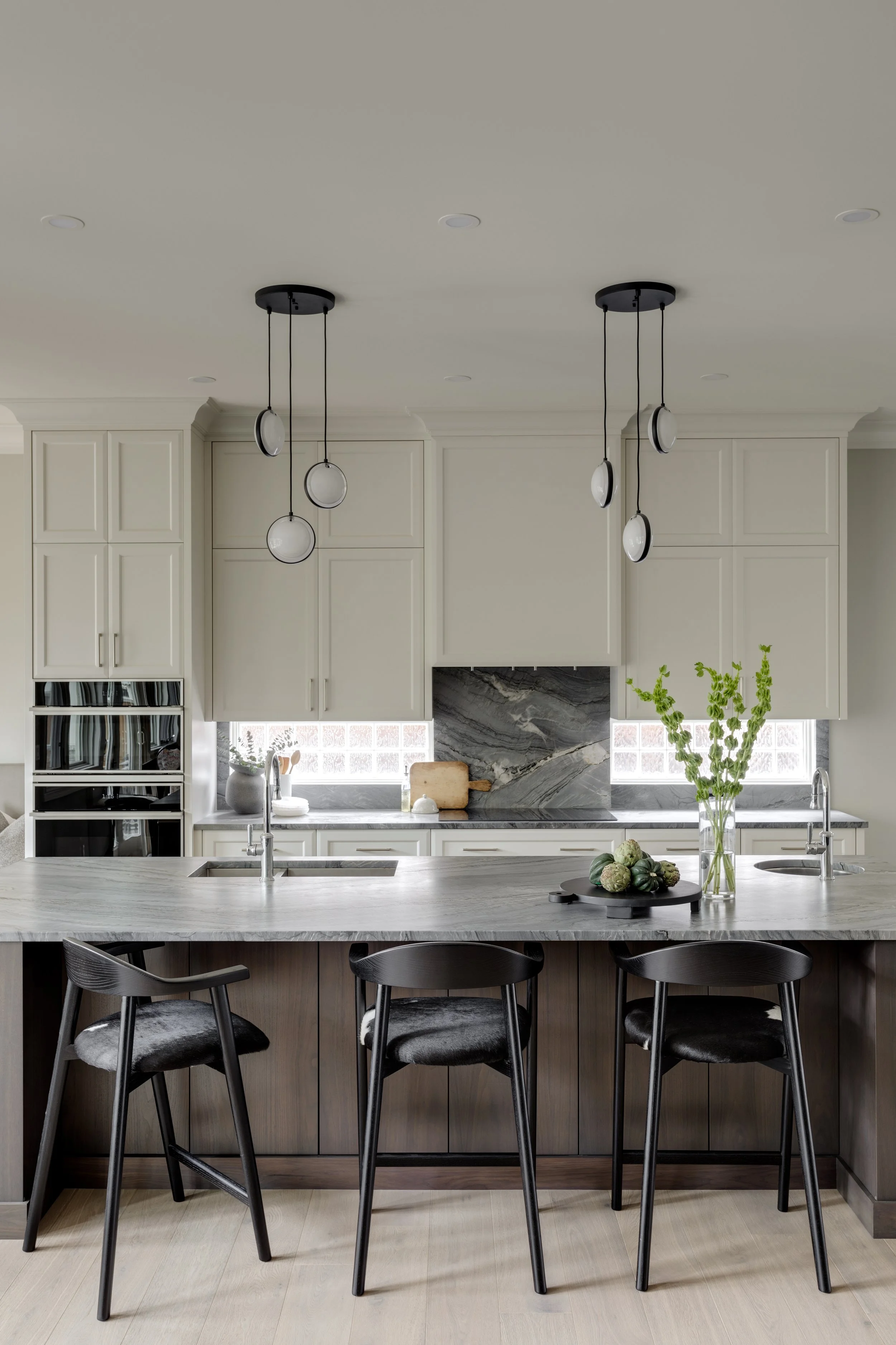 SmiddyStegman_HillhurstIII9-Kitchen3.jpg