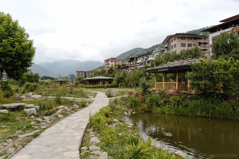 sketch-bhutan-drukasia-travel-45_35391469601_o.jpg