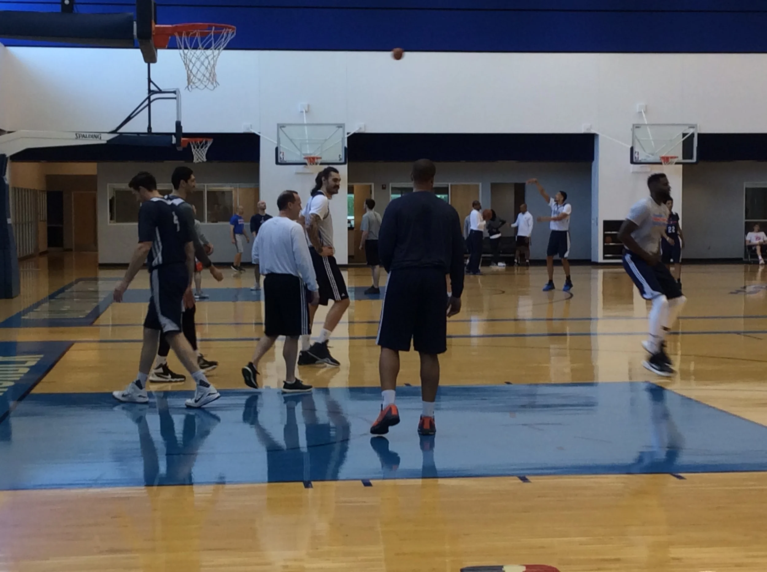 Thunder players and coaches working during the team's shootaround Friday morning at the INTEGRIS Thunder Development Center. (Photo By Randy Renner/InsideThunder.com)