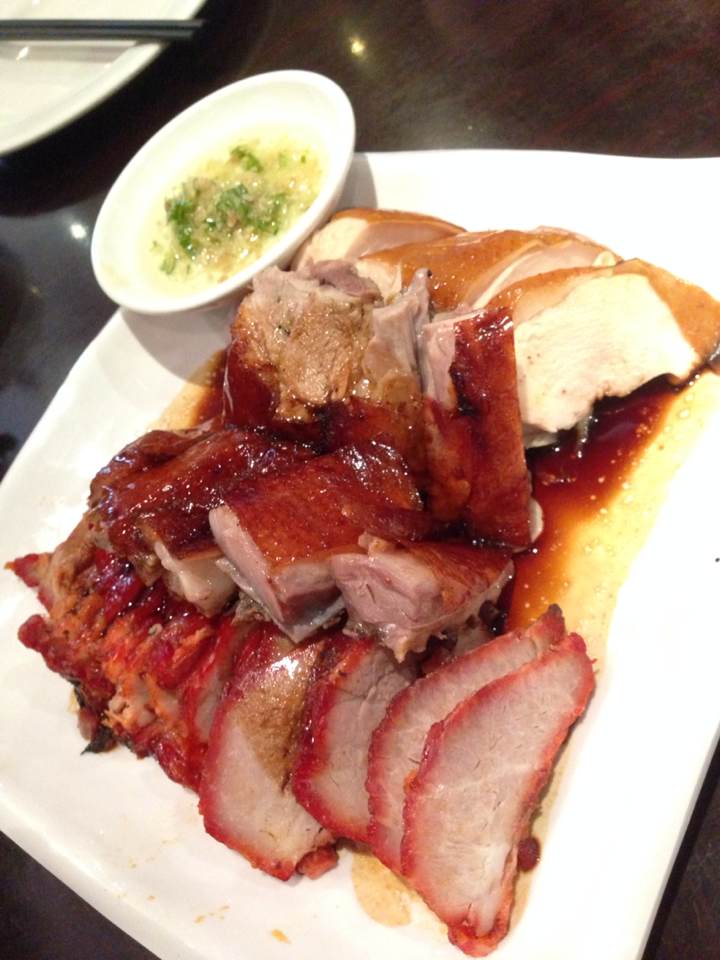 A plate of 3 meat: BBQ pork, BBQ duck and Steamed Soy Chicken. I love all 3, but I have to say the duck has always been a favourite. So has the BBQ pork...and the chicken. Okay, yes, I love all 3. 
