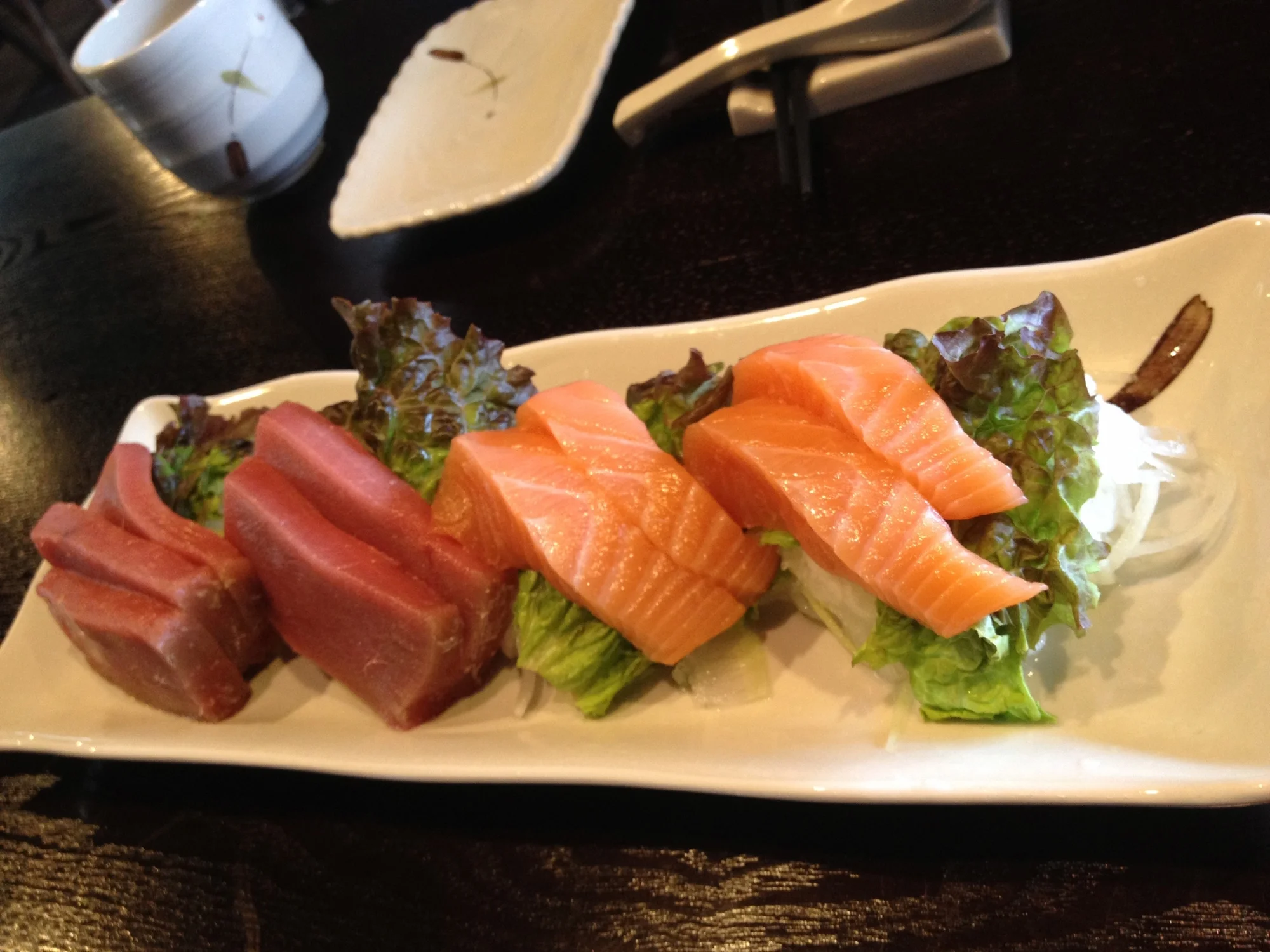 I used to prefer maguro sashimi (tuna), but these days I prefer salmon sashimi. It just seems to be more fresh in general in most places. Nothing will beat the freshness of the tuna bowl I ate at 5am in Japan at the Tsukiji Market! At Sushi Town, I …
