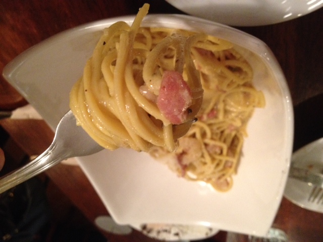 Noodles were cooked to an al-dente, just the right thickness to pick up the sauce with each bite. Giovanni told me the name of the pasta but I can't remember now! It started with a "t" I think!