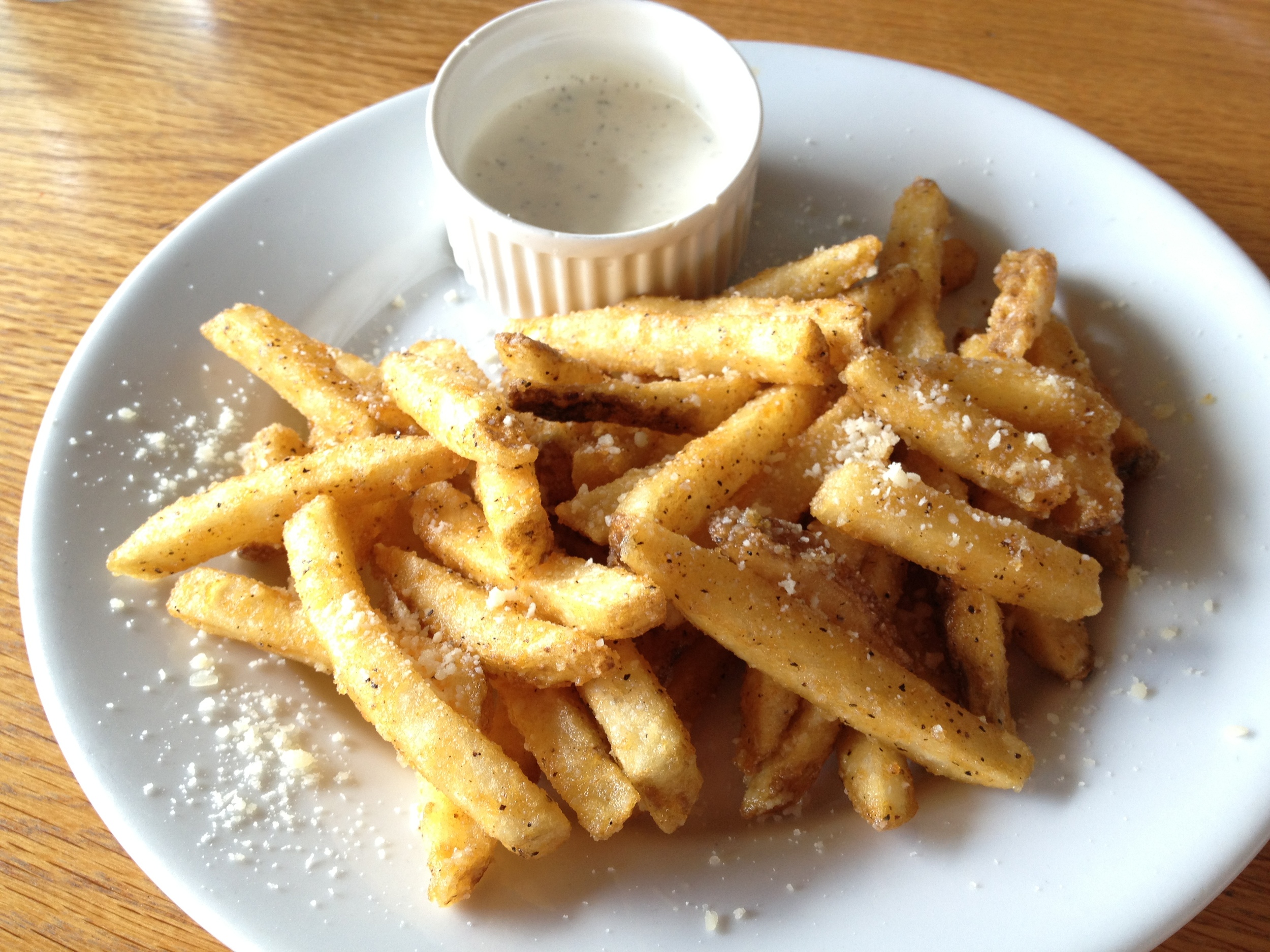 Garlic Romano Fries: "BONY's Special French Fries." 5500won I love fries and I love the fries here. I much prefer the medium thick cut ones like these, and I love seasoned fries. The garlic and parmesan on these were so flavourful and you can't go wrong with ranch dipping sauce. If you like garlic and cheese, and don't like spicy food, go with this one.