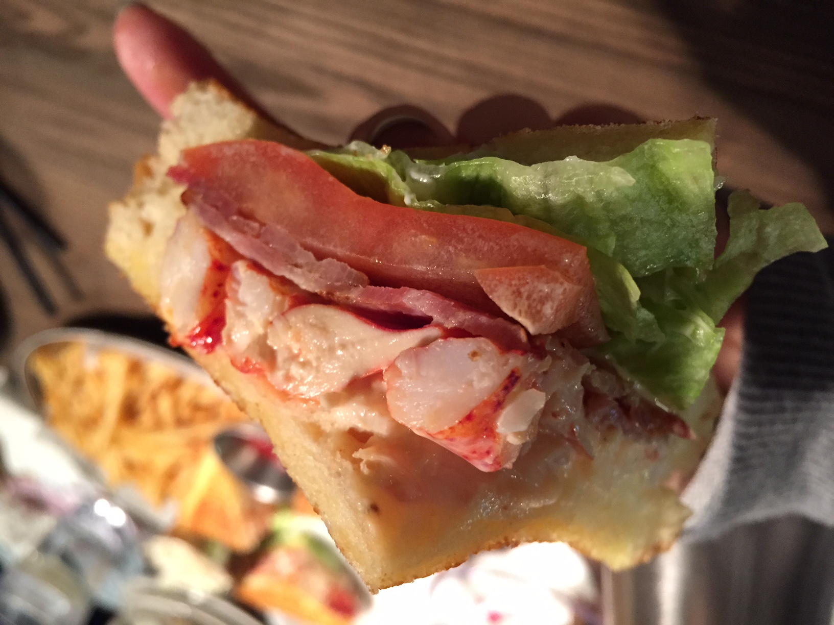 New Item: Lobster BLT Sandwich - " Traditional BLT with lobster." A close-up of the close-up... if you want to get any closer than this, then come and get some! They're now open at lunch at dinner (with a break time in between) . See hours and directions below. 